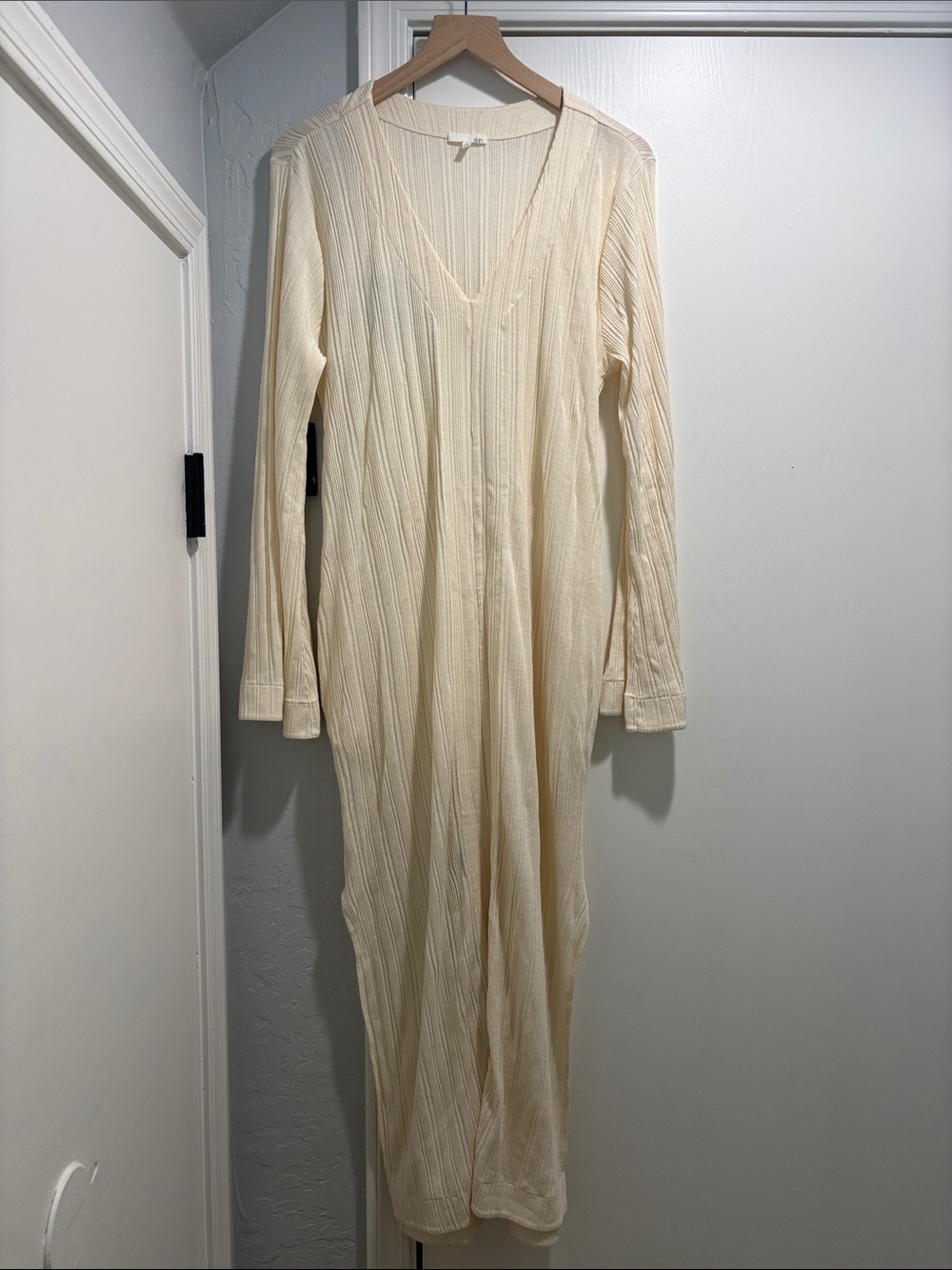 Women's Cream Long Sleeve V-Neck Maxi Swim Cover Up Dress - Has Pockets!